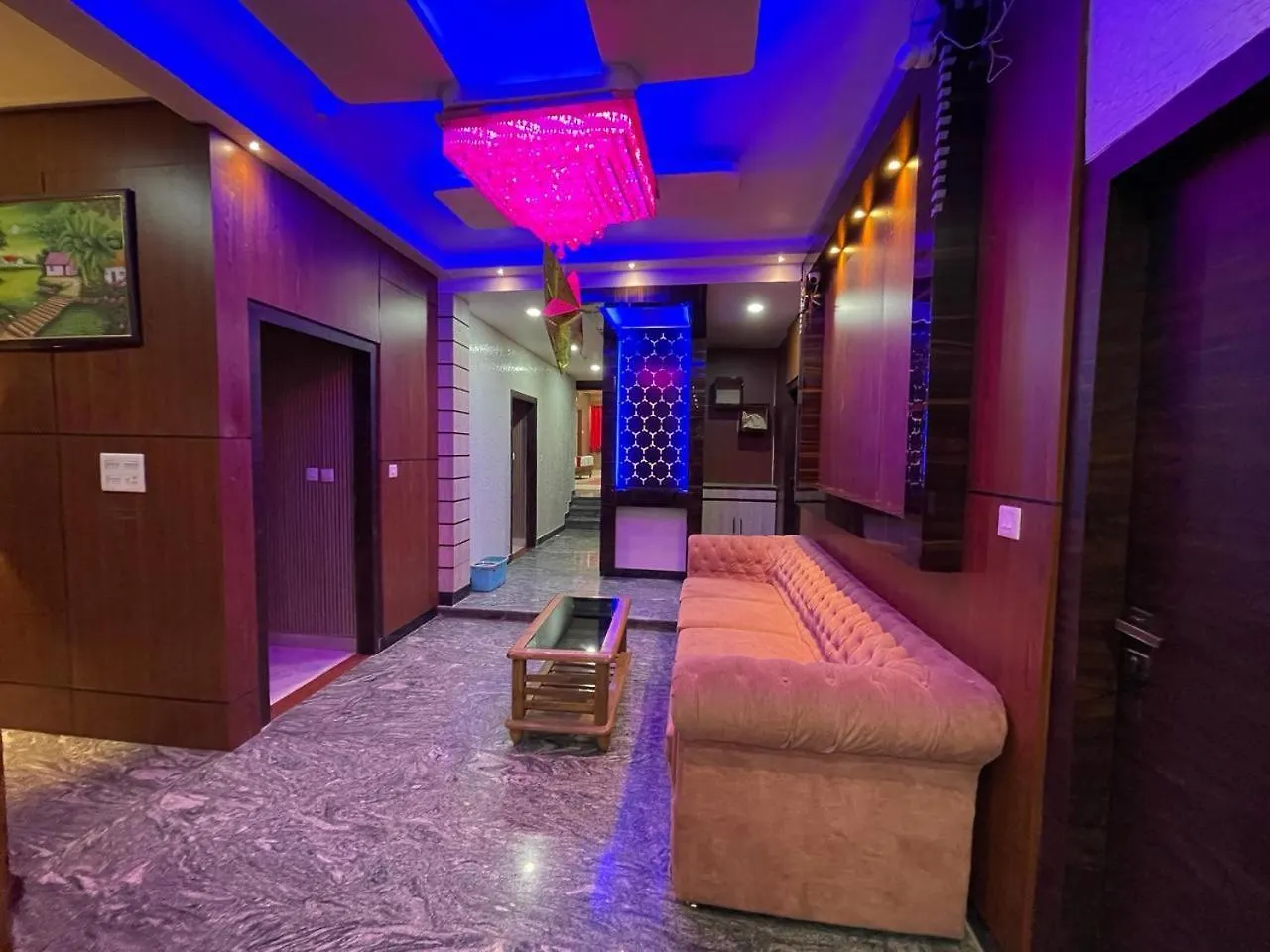 Hotel Siddhant Palace Varanasi 3*,  India